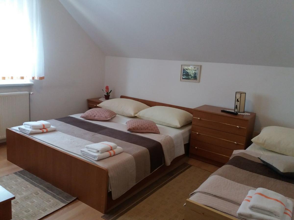Guesthouse Tomas Čatrnja Exteriér fotografie