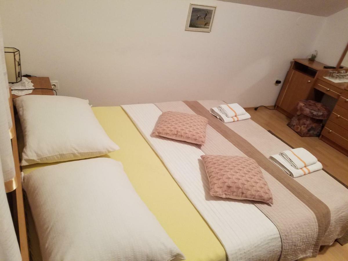 Guesthouse Tomas Čatrnja Exteriér fotografie