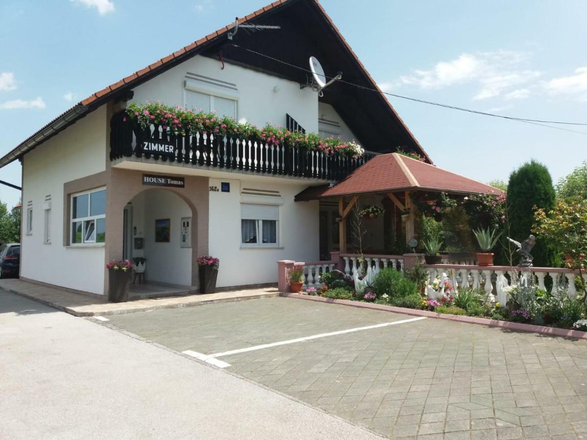 Guesthouse Tomas Čatrnja Exteriér fotografie